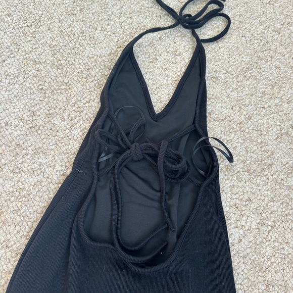 SHEIN double lined low back dress - Picture 2 of 3